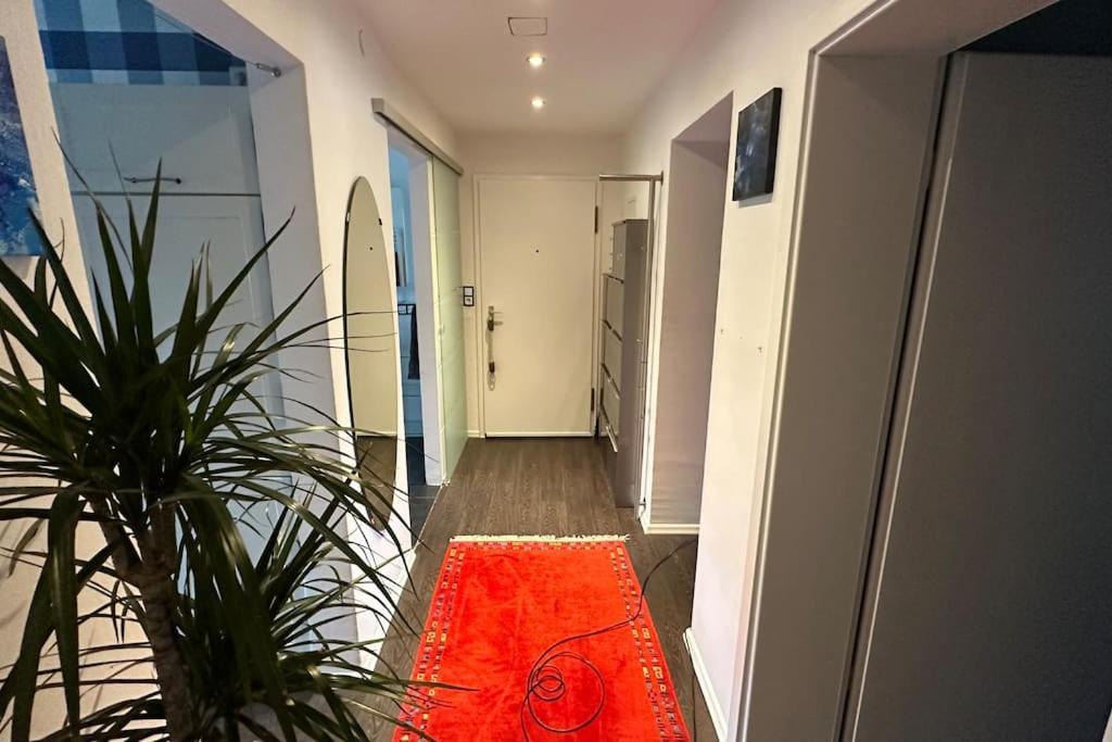Monikas Home - Gemuetliche 3-Zimmer-Wohnung Im Herzen Von Бьоблинген Екстериор снимка