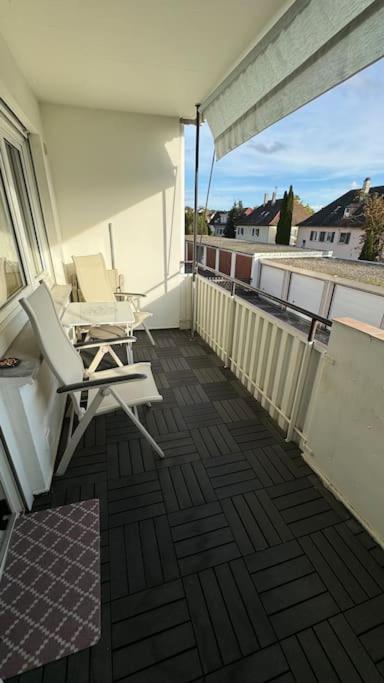 Monikas Home - Gemuetliche 3-Zimmer-Wohnung Im Herzen Von Бьоблинген Екстериор снимка