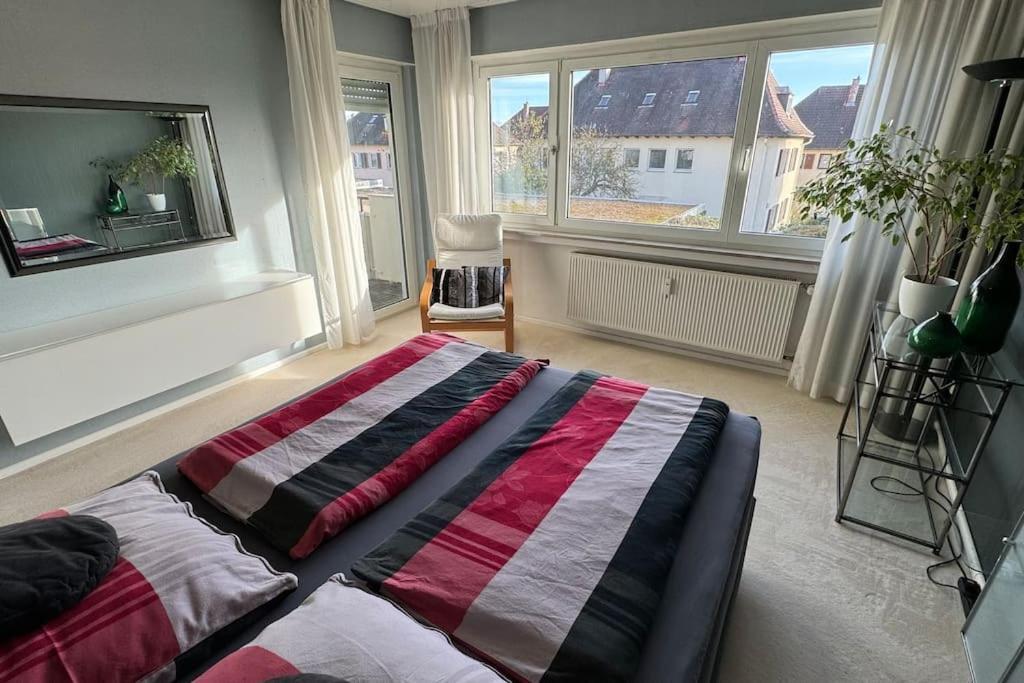 Monikas Home - Gemuetliche 3-Zimmer-Wohnung Im Herzen Von Бьоблинген Екстериор снимка